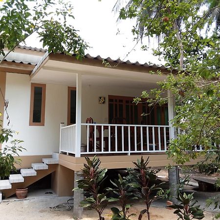 Baan Moonchan House Чалоклум Екстериор снимка