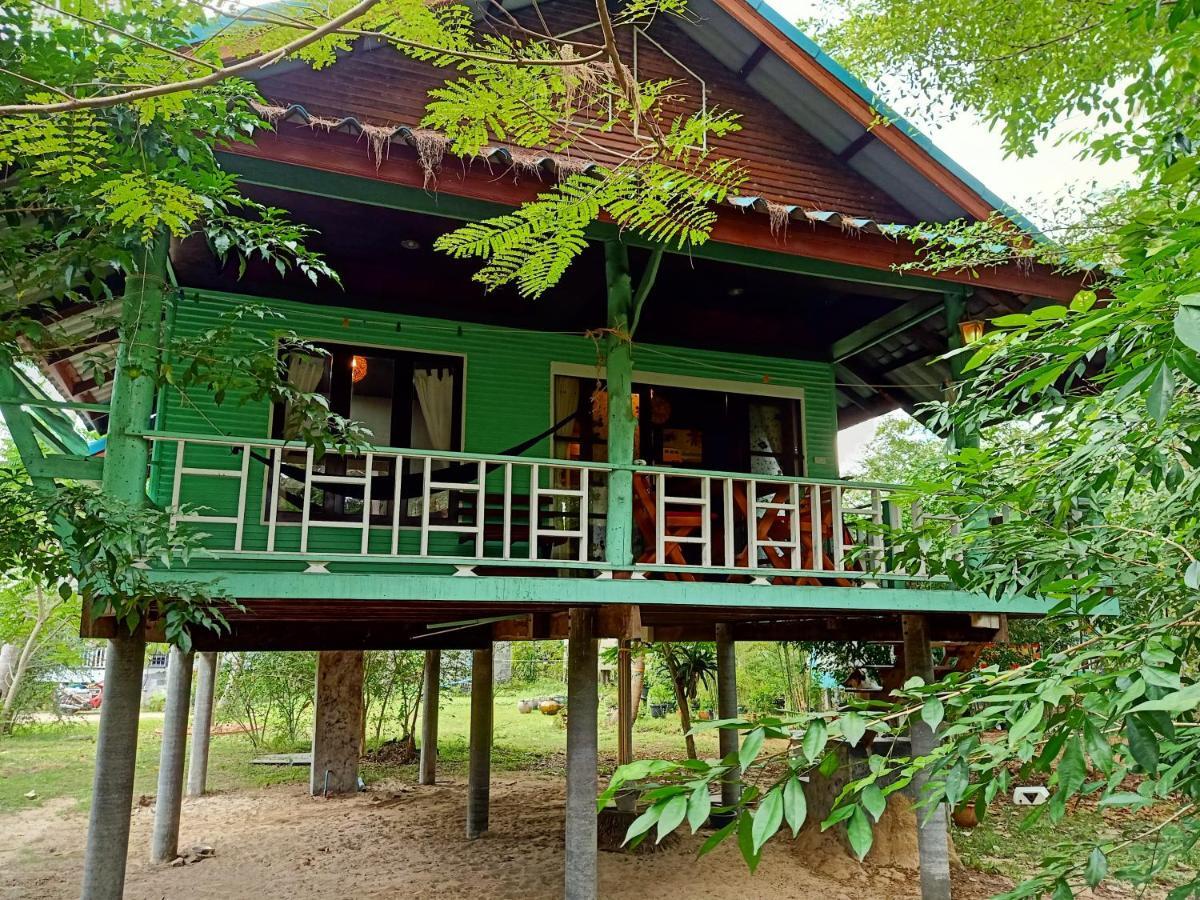 Baan Moonchan House Чалоклум Екстериор снимка